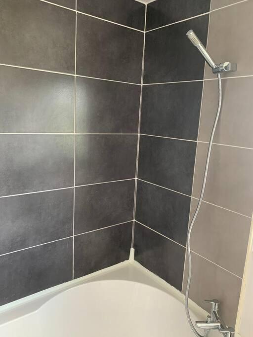 1 Bedroom Annex, Private Bathroom, Peaceful Area Claypits Kültér fotó